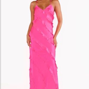 Romance ruffle dress